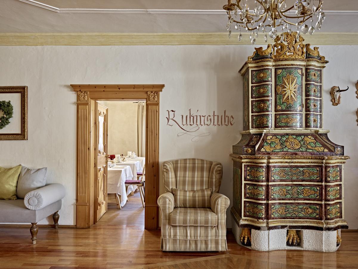 Romantic Hotel Excelsior Cavalese Esterno foto