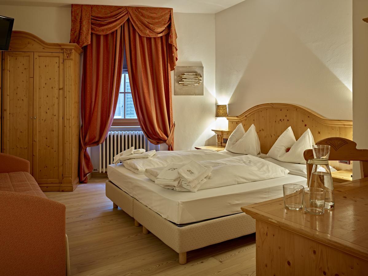 Romantic Hotel Excelsior Cavalese Esterno foto